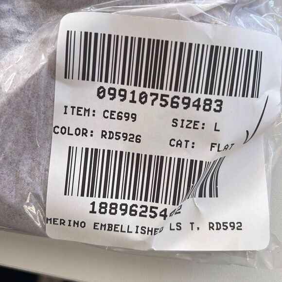 J Crew Carolyn embellished fitted crewneck sweater in merino wool Large Burgundy - Picture 5 of 11